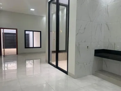 Casa com 3 Quartos à venda, 190m² no Granada, Uberlândia
