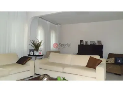 Casa com 3 Quartos à venda, 240m² no Vila Carrão, São Paulo