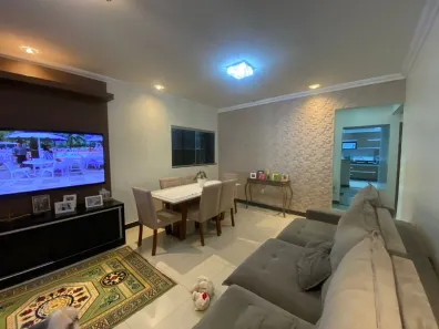Casa com 6 Quartos à venda, 350m² no Riacho Fundo I, Brasília