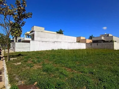 Lote/Terreno à venda, 250m² no Condomínio Primor das Torres, Cuiabá