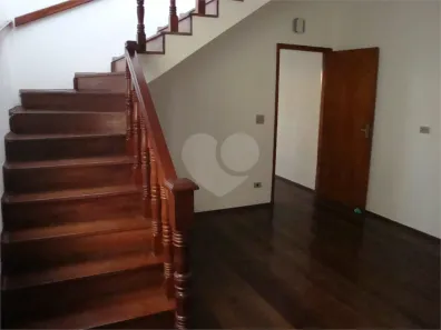 Sobrado com 3 Quartos para alugar, 220m² no Vila Marari, São Paulo