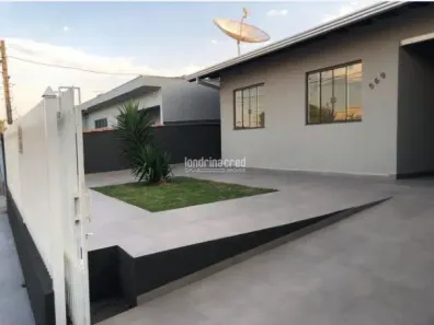 Casa com 3 Quartos à venda, 135m² no Bandeirantes, Londrina