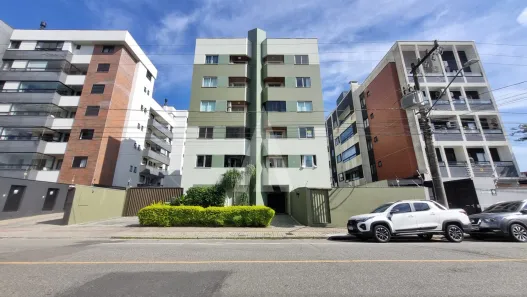 Apartamento com 2 Quartos para alugar, 58m² no Glória, Joinville