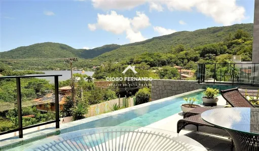 Casa de Condomínio com 3 Quartos à venda, 195m² no Lagoa da Conceição, Florianópolis