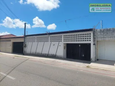 Casa com 4 Quartos à venda, 309m² no Parque Manibura, Fortaleza