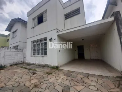 Casa com 3 Quartos à venda, 150m² no Centro, Taubaté