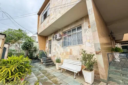 Casa com 8 Quartos à venda, 372m² no Higienópolis, Rio de Janeiro