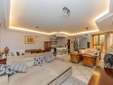 Sobrado com 3 Quartos à venda, 434m² no Conjunto Residencial Santa Terezinha, São Paulo