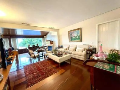 Casa com 4 Quartos à venda, 816m² no São Luiz, Belo Horizonte