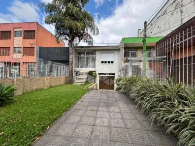 Casa com 3 Quartos para alugar, 224m² no Azenha, Porto Alegre