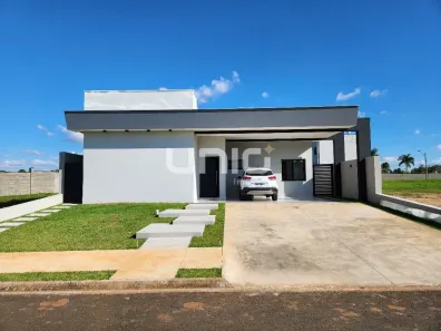Casa com 3 Quartos à venda, 230m² no Centro (Ártemis), Piracicaba