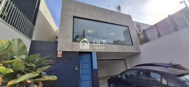 Prédio Comercial com 3 Quartos para alugar, 208m² no Cambuí, Campinas