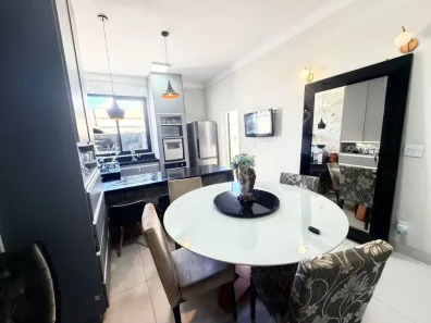 Casa de Condomínio com 3 Quartos à venda, 148m² no Grand Ville, Uberlândia