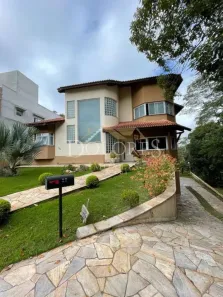 Casa de Condomínio com 3 Quartos à venda, 400m² no Parque Residencial Itapeti, Mogi das Cruzes