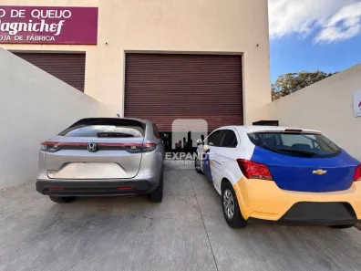 Galpão/Depósito/Armazém para alugar, 180m² no Vila Jahu, Botucatu