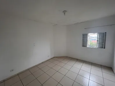 Casa com 2 Quartos para alugar, 80m² no Jardim Aeroporto, São Paulo