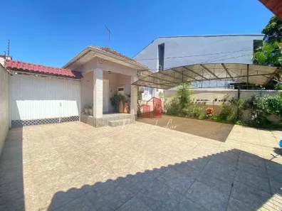 Casa com 3 Quartos à venda, 140m² no Camaquã, Porto Alegre