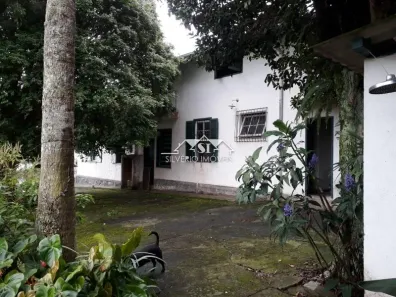 Casa com 5 Quartos à venda, 200m² no Mosela, Petrópolis