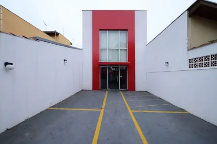 Prédio Comercial à venda, 250m² no Jardim Satélite, São José dos Campos