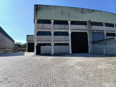 Galpão/Depósito/Armazém para alugar, 1500m² no Jardim Helian, São Paulo