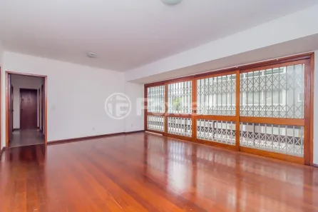 Apartamento com 3 Quartos à venda, 130m² no Jardim do Salso, Porto Alegre