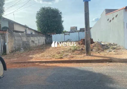 Lote/Terreno à venda, 301m² no Presidente Roosevelt, Uberlândia