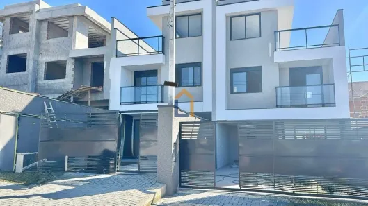 Sobrado com 3 Quartos à venda, 141m² no Boa Vista, Curitiba