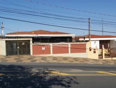 Casa com 3 Quartos à venda, 320m² no Vila Joaquim Inácio, Campinas