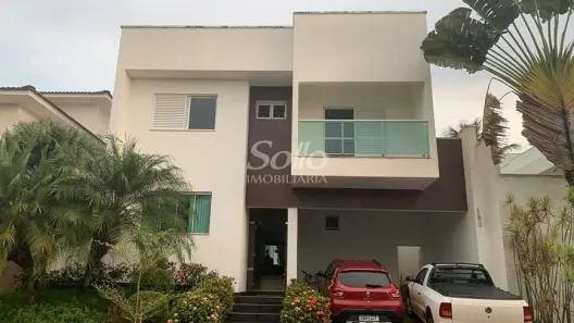 Casa de Condomínio com 4 Quartos à venda, 286m² no Gávea, Uberlândia