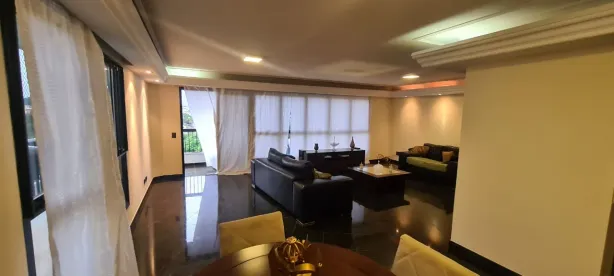 Apartamento com 4 Quartos à venda, 370m² no Jardim Bongiovani, Presidente Prudente