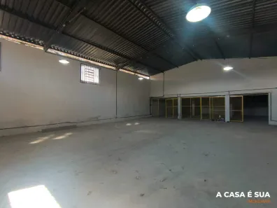 Galpão/Depósito/Armazém para alugar, 400m² no Parque Turistas, Contagem