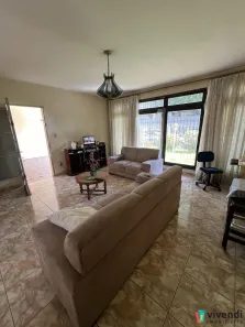 Casa com 2 Quartos à venda, 191m² no Vila Vianelo, Jundiaí