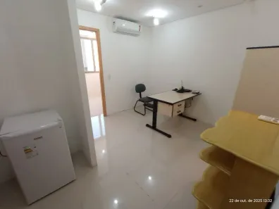 Sala Comercial à venda, 36m² no Menino Deus, Porto Alegre