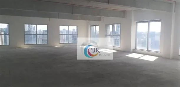 Sala Comercial para alugar, 250m² no Vila Olímpia, São Paulo