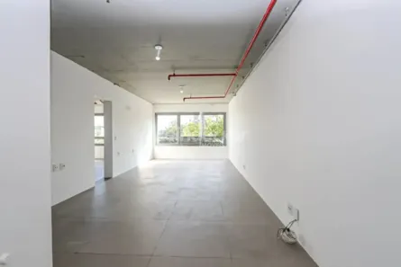 Sala Comercial para alugar, 120m² no Auxiliadora, Porto Alegre