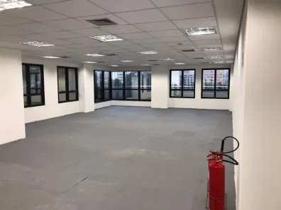 Sala Comercial para alugar, 100m² no Pinheiros, São Paulo