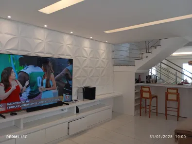 Sobrado com 3 Quartos à venda, 230m² no Goiânia 2, Goiânia