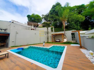 Casa de Condomínio com 3 Quartos à venda, 270m² no Centro, Vinhedo