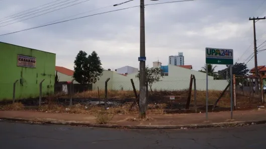 Lote/Terreno à venda, 800m² no Parque Residencial Casarão, Sumaré