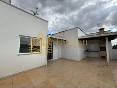 Apartamento com 3 Quartos para alugar, 120m² no Presidente Roosevelt, Uberlândia