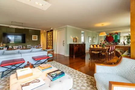 Apartamento com 3 Quartos à venda, 172m² no Vila Uberabinha, São Paulo