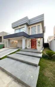 Casa de Condomínio com 3 Quartos à venda, 260m² no Universidade, Vitória da Conquista