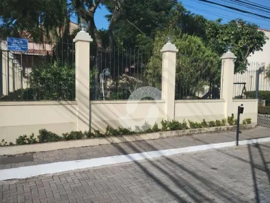 Casa de Condomínio com 4 Quartos à venda, 173m² no Fonseca, Niterói