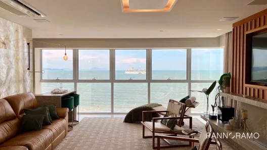 Apartamento com 4 Quartos para alugar, 294m² no Centro, Balneário Camboriú