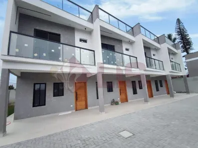 Casa com 2 Quartos à venda, 173m² no Jardim Porto Novo, Caraguatatuba