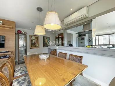 Apartamento com 3 Quartos à venda, 137m² no Petrópolis, Porto Alegre