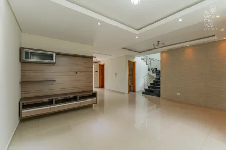 Casa de Condomínio com 3 Quartos para alugar, 150m² no Umbará, Curitiba