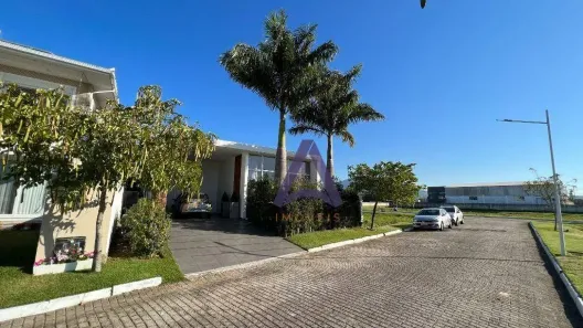 Casa de Condomínio com 2 Quartos à venda, 223m² no Campeche, Florianópolis