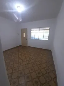 Casa com 1 Quarto para alugar, 35m² no Jardim Tietê, São Paulo