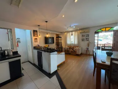Casa com 3 Quartos para alugar, 110m² no Santa Cruz, Belo Horizonte